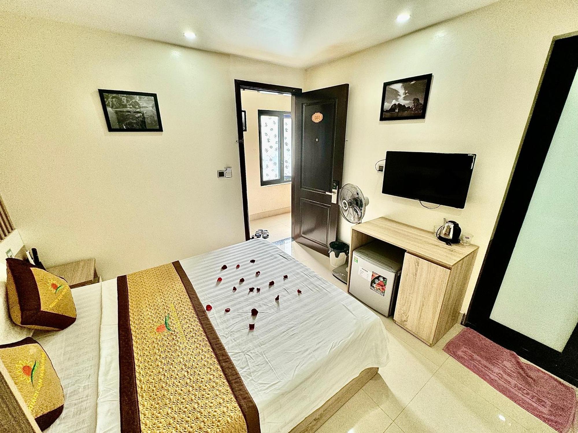 Sunflower Catba Hotel Dong Khe Sau Экстерьер фото