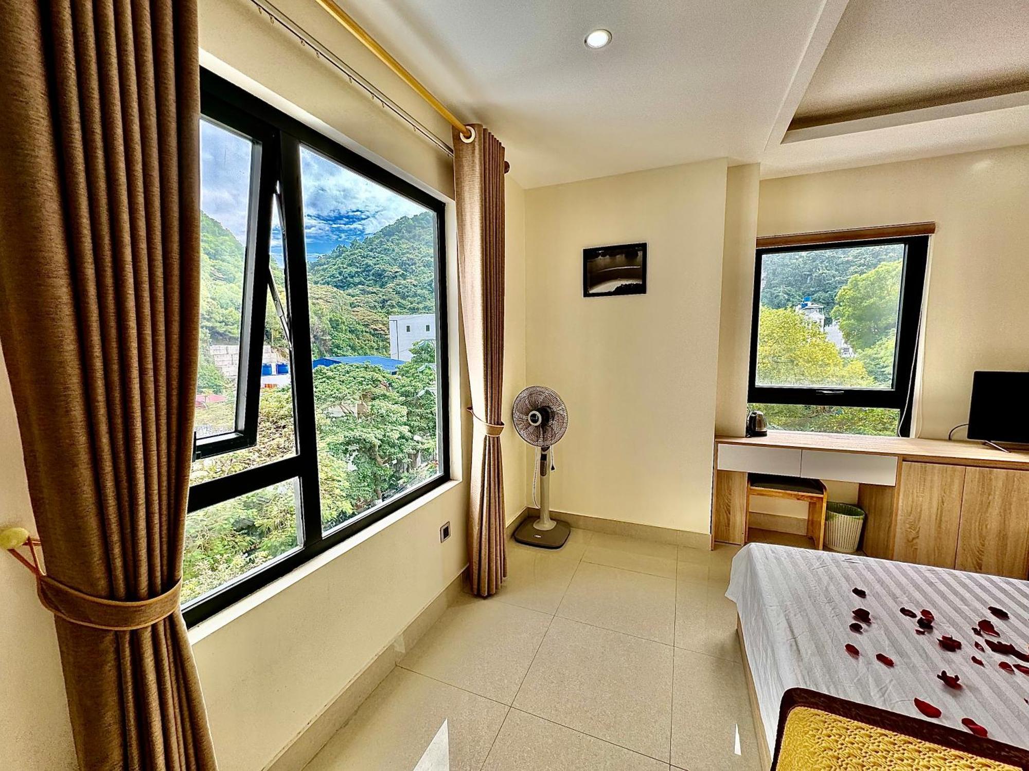 Sunflower Catba Hotel Dong Khe Sau Экстерьер фото